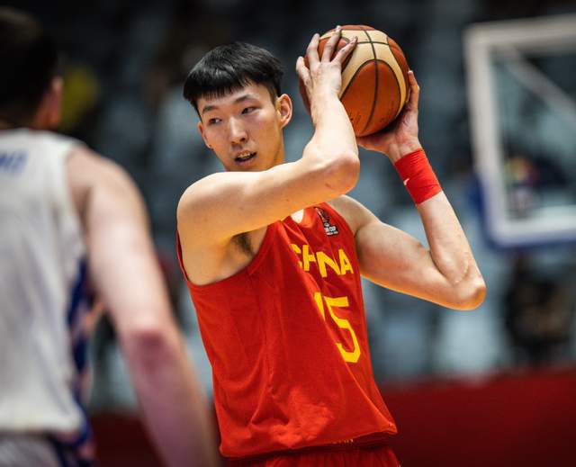 5月11日周琦谈归化球员重要性，称中国男篮需布拉切式球员