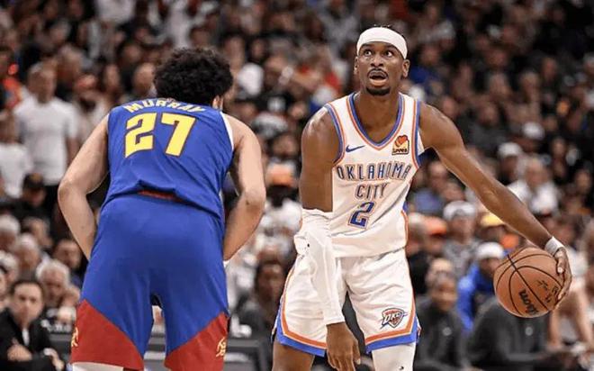 NBA 季后赛次轮形势焦灼，尼克斯暂领风骚，绿军双探花待突破