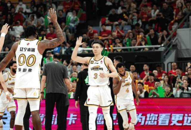 CBA季后赛半决赛G1辽宁惨败广厦，弗格威尔斯表现亮眼