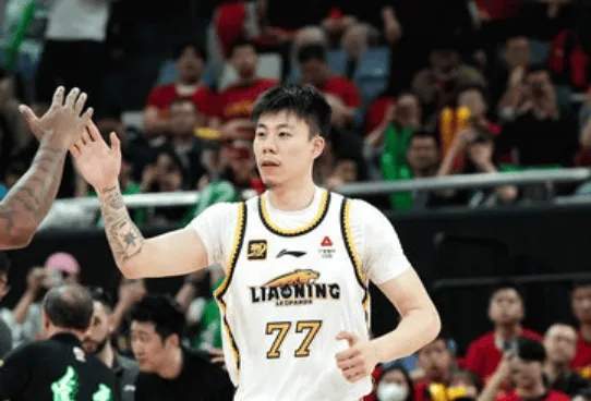 CBA季后赛半决赛G1辽宁惨败广厦，弗格威尔斯表现亮眼