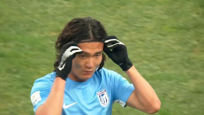 大连英博1-1深圳新鹏城：李国旭换人混乱致领先80分钟后被扳平