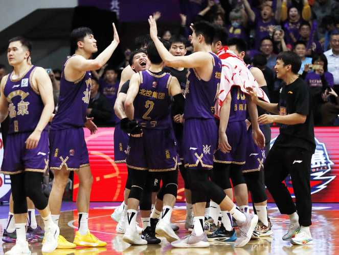 4月27日CBA半决赛北京险胜山西 1-0占先机引球迷热议